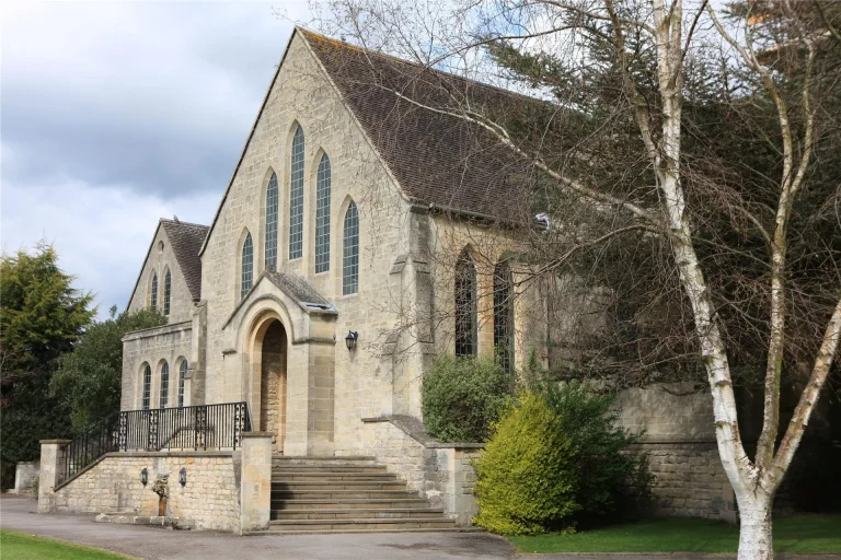 Wycliffe College